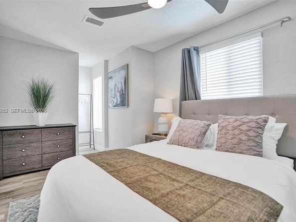 3421 Dover Rd, Pompano Beach FL 33062