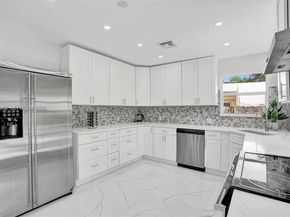 3421 Dover Rd, Pompano Beach FL 33062