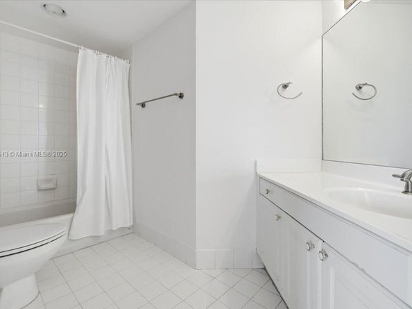 3640 Yacht Club Dr 1806, Aventura FL 33180