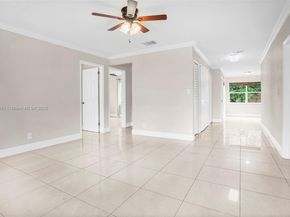 5433 NE 1st Ave, Oakland Park FL 33334