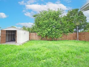 5433 NE 1st Ave, Oakland Park FL 33334