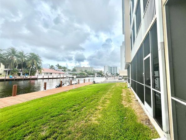 2841 NE 33rd Ct 104, Fort Lauderdale FL 33306