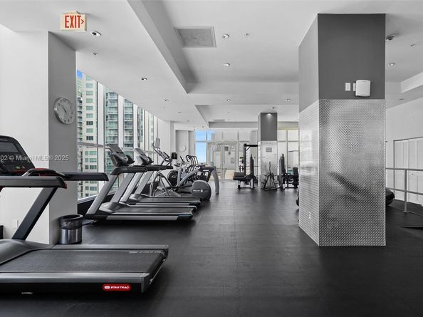 133 NE 2nd Ave 909, Miami FL 33132