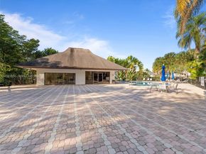 13953 Kendale Lakes Cir B205, Miami FL 33183