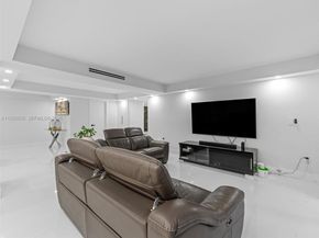 13953 Kendale Lakes Cir B205, Miami FL 33183