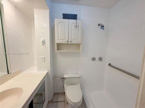 3030 SW 57th Ave, Miami FL 33155