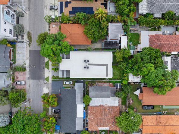 857 SW 14th Ave A, Miami FL 33135