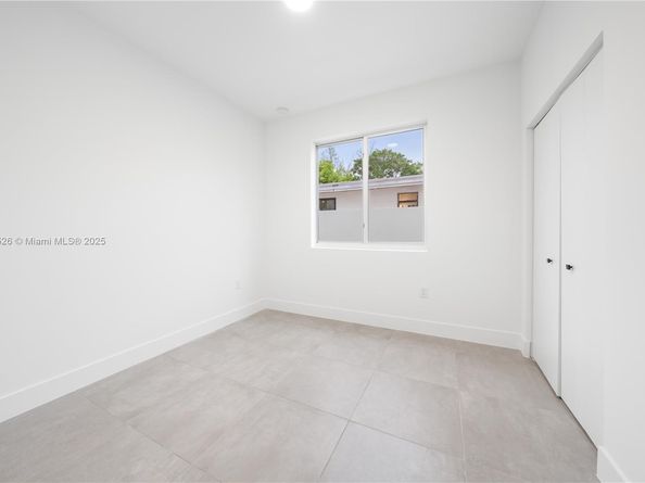 857 SW 14th Ave A, Miami FL 33135