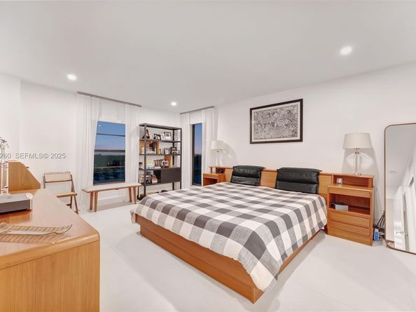 3100 NE 48th St 918, Fort Lauderdale FL 33308