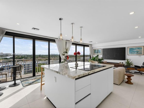 3100 NE 48th St 918, Fort Lauderdale FL 33308