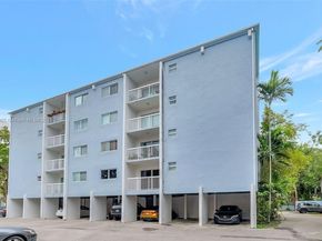2920 SW 28th Ter 407, Coconut Grove FL 33133