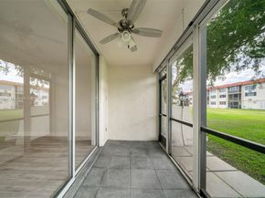 8901 S Hollybrook Blvd APT 109, Pembroke Pines FL 33025