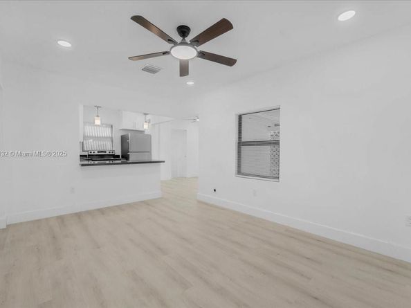 5220 SW 6 St, Miami FL 33134