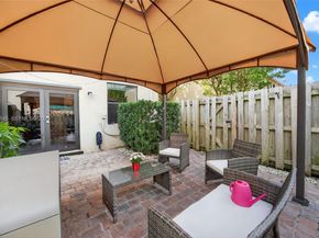 11527 SW 248th Ln, Homestead FL 33032