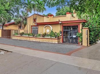 1228-1234-1250 SW 2nd St
