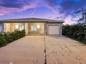 817-819 NW 1st Ave, Fort Lauderdale FL 33311