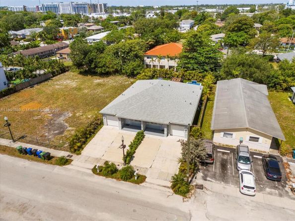 817-819 NW 1st Ave, Fort Lauderdale FL 33311