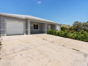 817-819 NW 1st Ave, Fort Lauderdale FL 33311