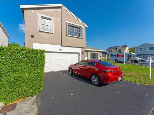 9465 SW 146th Ct, Miami FL 33186