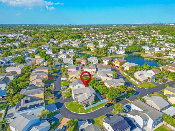 9465 SW 146th Ct, Miami FL 33186