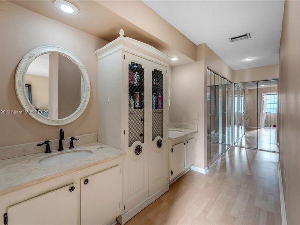 9465 SW 146th Ct, Miami FL 33186