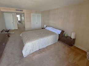 6423 Collins Ave 809, Miami Beach FL 33141