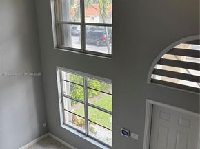 117 Danielle Ct, Weston FL 33326