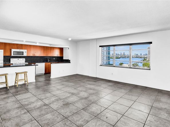 1340 Lincoln Rd 801, Miami Beach FL 33139