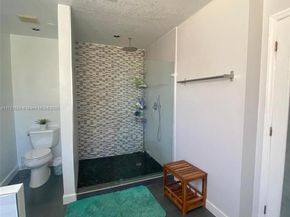 16445 SW 100th Ter, Miami FL 33196