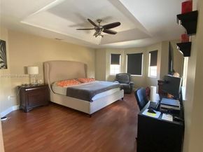 16445 SW 100th Ter, Miami FL 33196