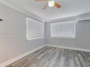 6634 Hope St, Hollywood FL 33024