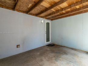 6634 Hope St, Hollywood FL 33024