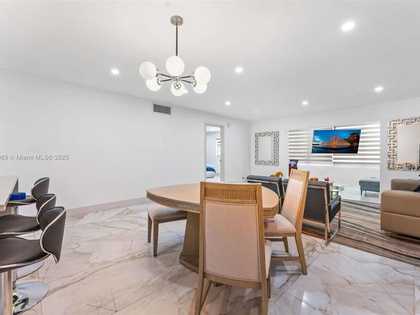 4140 NW 44th Ave 114, Lauderdale Lakes FL 33319
