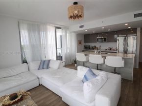 13800 Highland Dr 510, North Miami Beach FL 33181