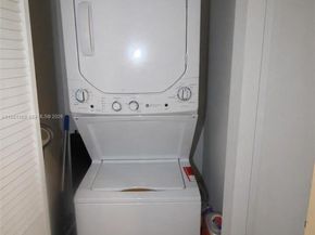 13800 Highland Dr 510, North Miami Beach FL 33181