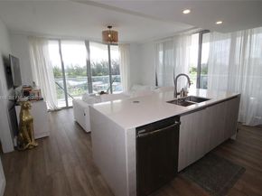 13800 Highland Dr 510, North Miami Beach FL 33181