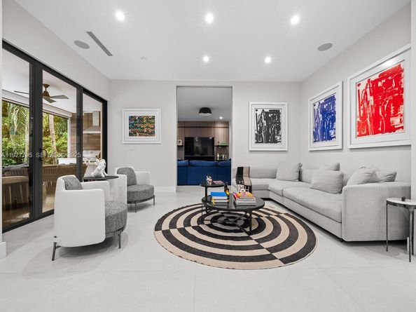 1760 Chucunantah Rd, Miami FL 33133