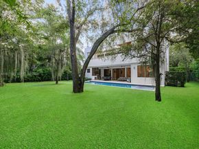 1760 Chucunantah Rd, Miami FL 33133