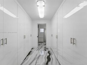 550 NW 58th Ave, Miami FL 33126