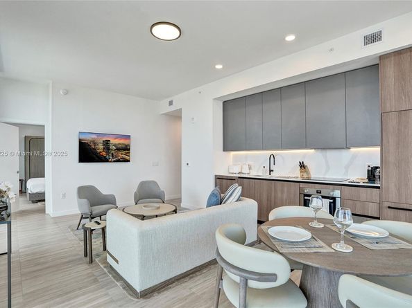 580 72nd street 2102, Miami Beach FL 33141