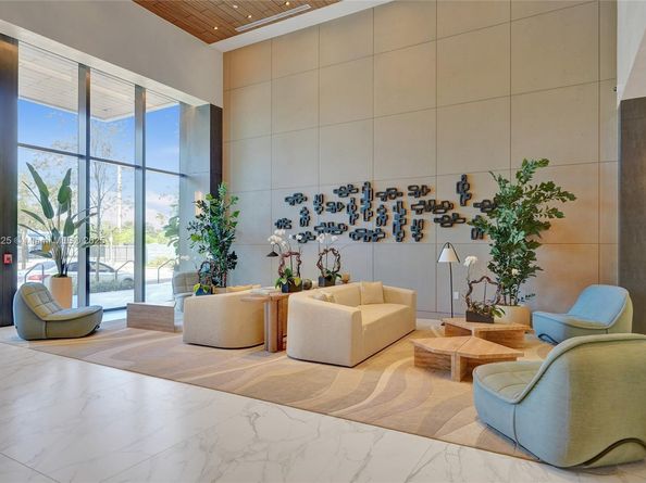 580 72nd street 2102, Miami Beach FL 33141