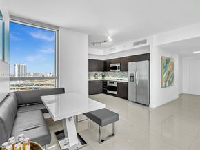 90 SW 3rd St 2013, Miami FL 33130