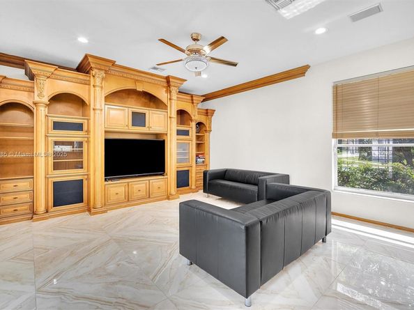 6201 Floridian Cir, Lake Worth FL 33463