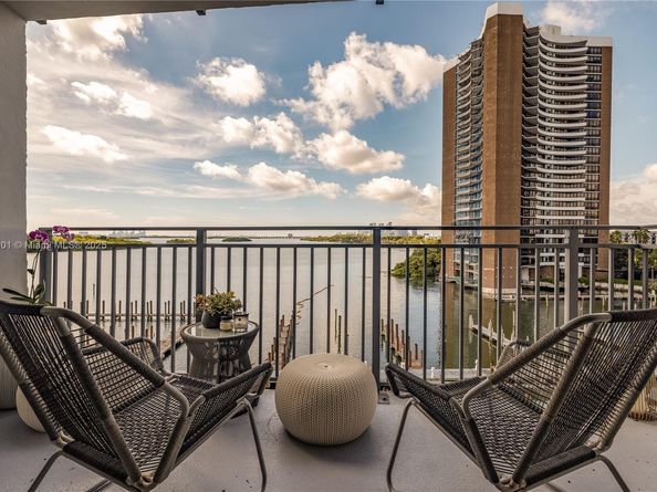 770 NE 69th St 6H, Miami FL 33138