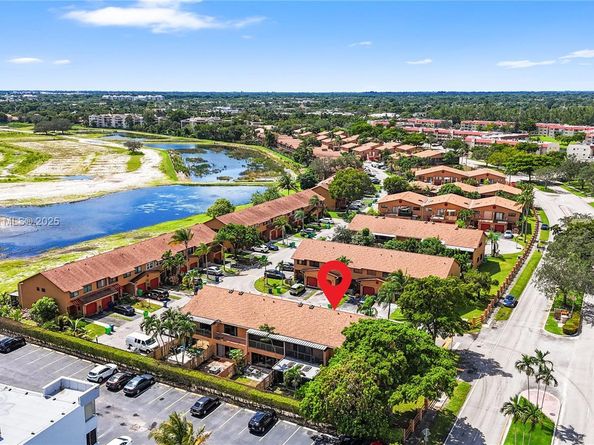 8033 NW 29 Street, Sunrise FL 33322