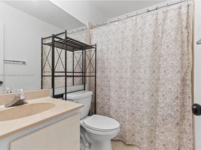 8033 NW 29 Street, Sunrise FL 33322