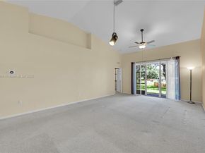 7401 S Aragon Blvd 5, Sunrise FL 33313
