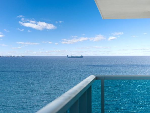 102 24th St 1519, Miami Beach FL 33139