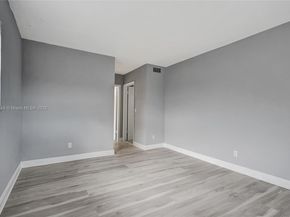 13980 NE 2nd Ct, Miami FL 33161