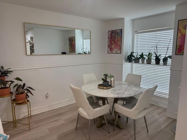 995 Riverside 111, Coral Springs FL 33071